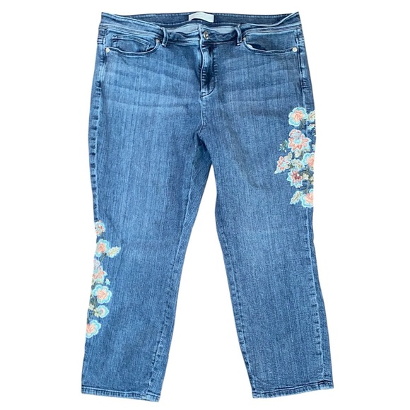 J Jill Authentic Fit Floral Embroidered Stretch Denim Capris in Med BLU SZ 16 - Picture 1 of 4